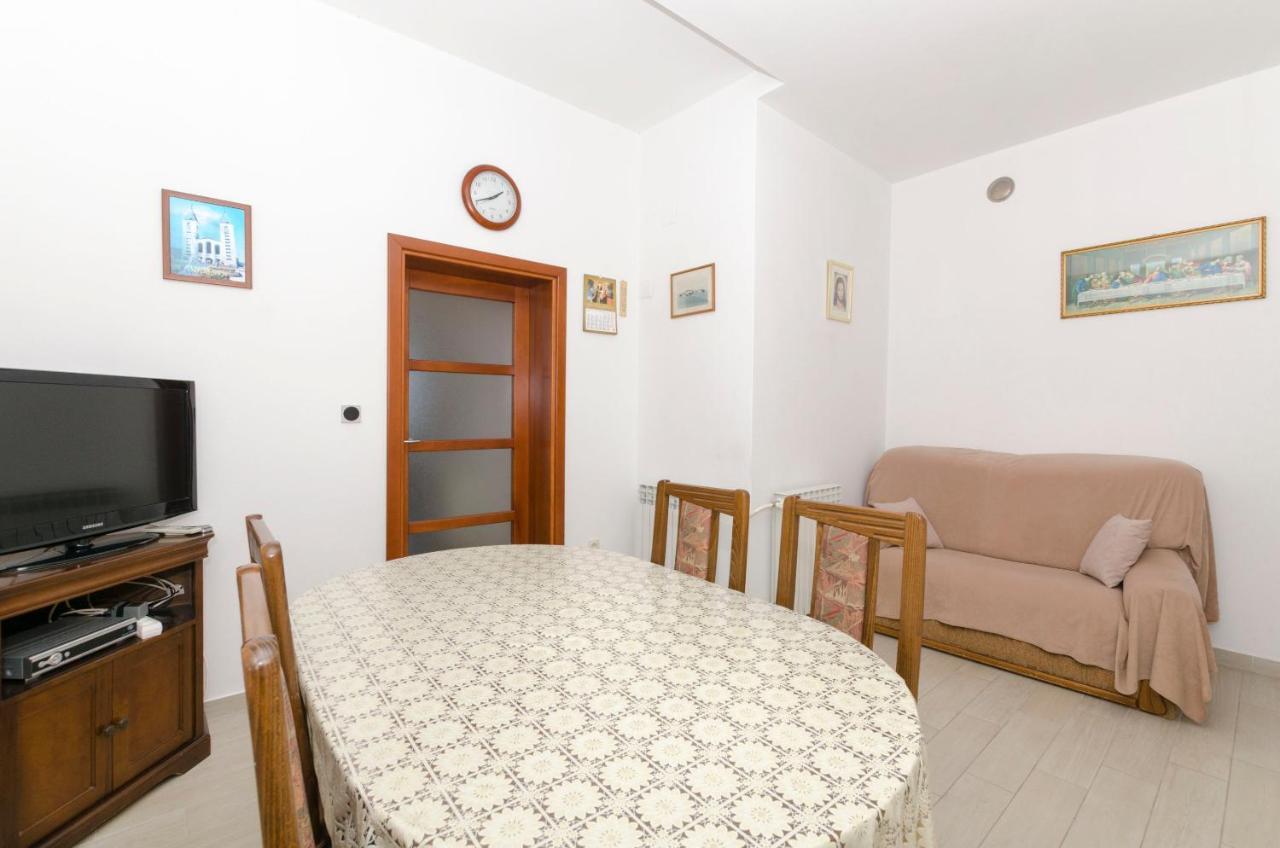 פרימוסטן Apartment Eva P. מראה חיצוני תמונה